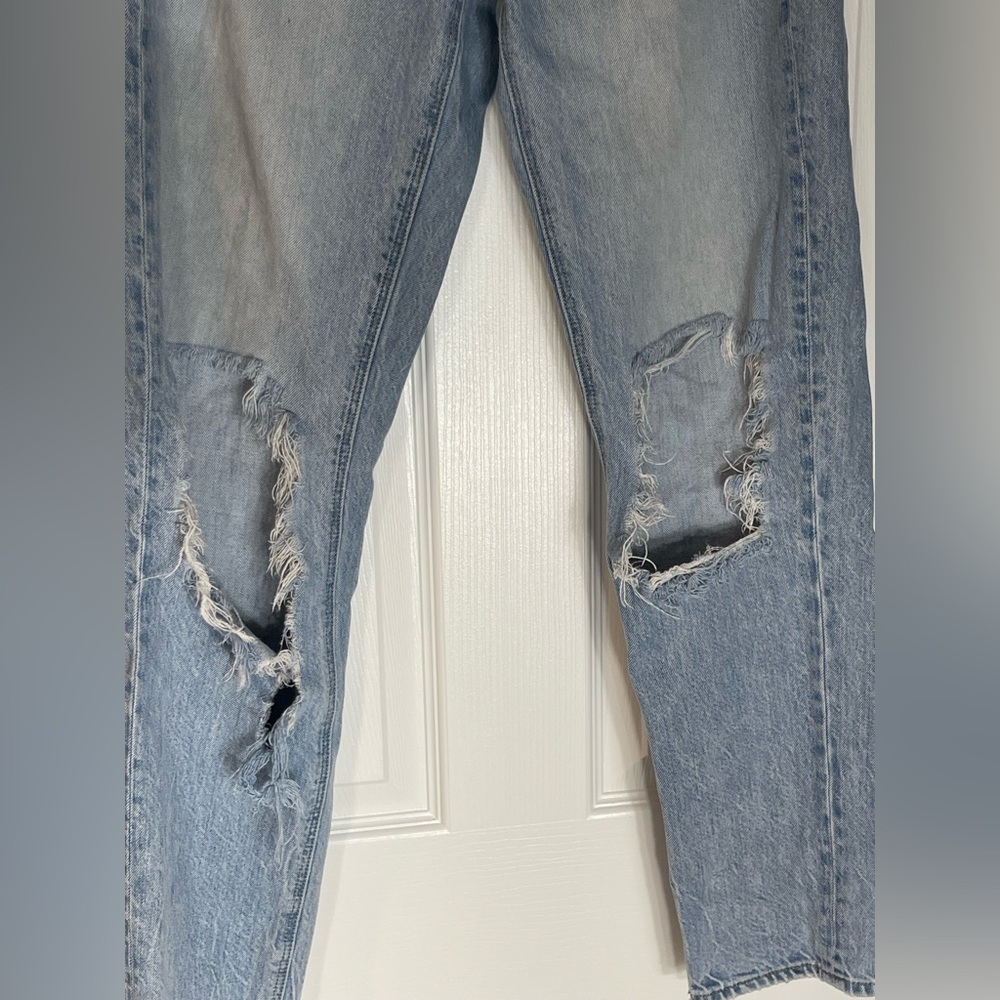 AMERICAN EAGLE Blue Straight Leg Jeans with Ripped Knees Size 4 LONG - Picture 3 of 6